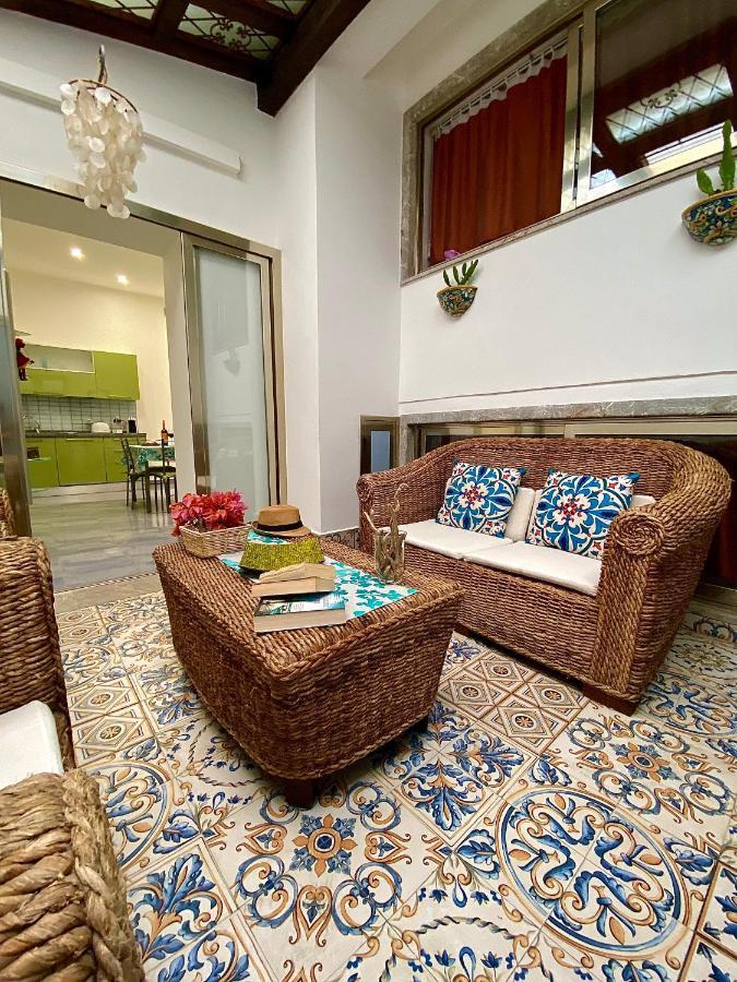 Alpha22 Apartment จีอาร์ดีนี นักซอส ภายนอก รูปภาพ